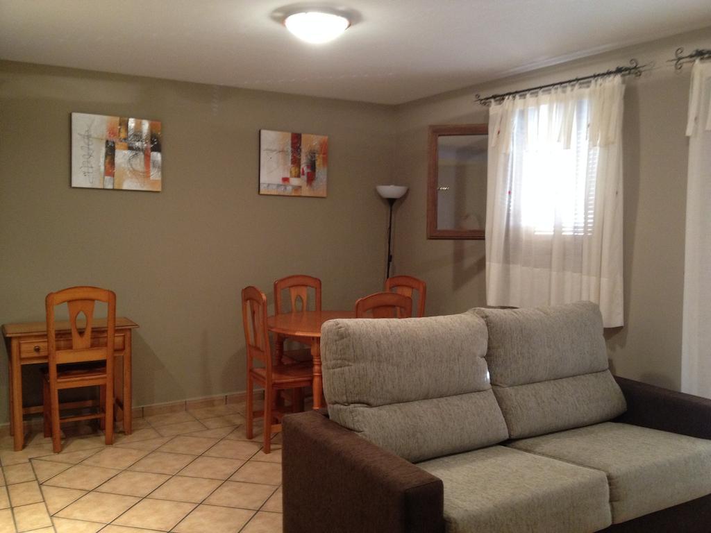 Apartamentos Residencial Fornocal Alquézar Zimmer foto